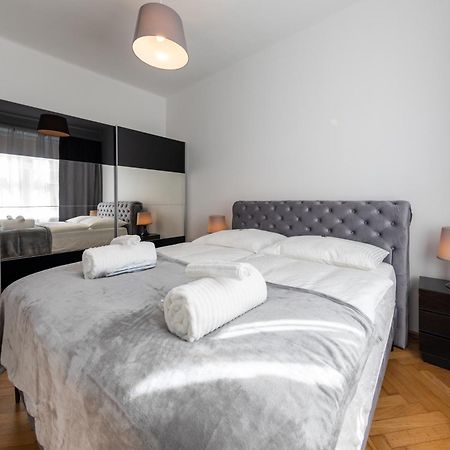 Vienna Dream Apartments City Center Екстер'єр фото