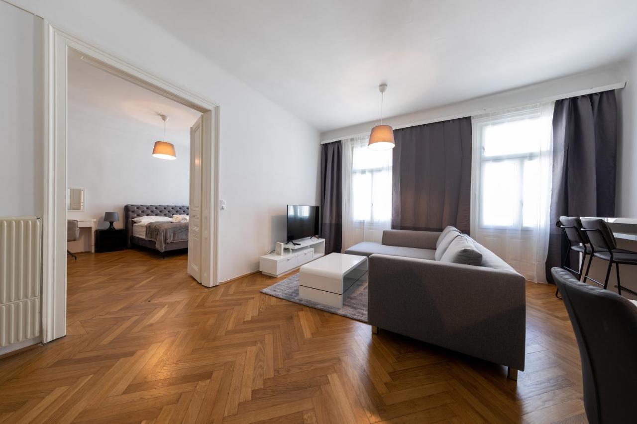 Vienna Dream Apartments City Center Екстер'єр фото