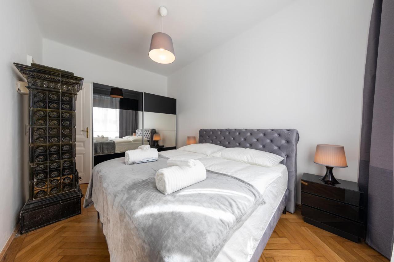 Vienna Dream Apartments City Center Екстер'єр фото